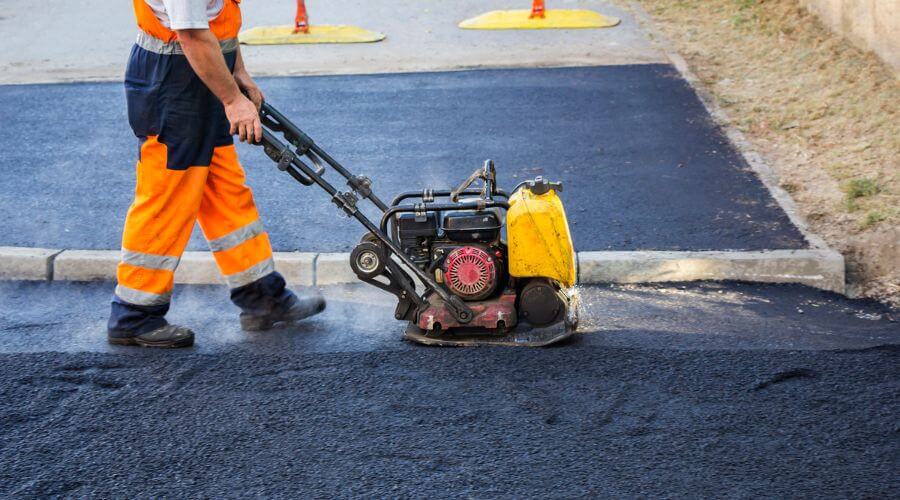 Professional gutter cleaning in Medford, OK